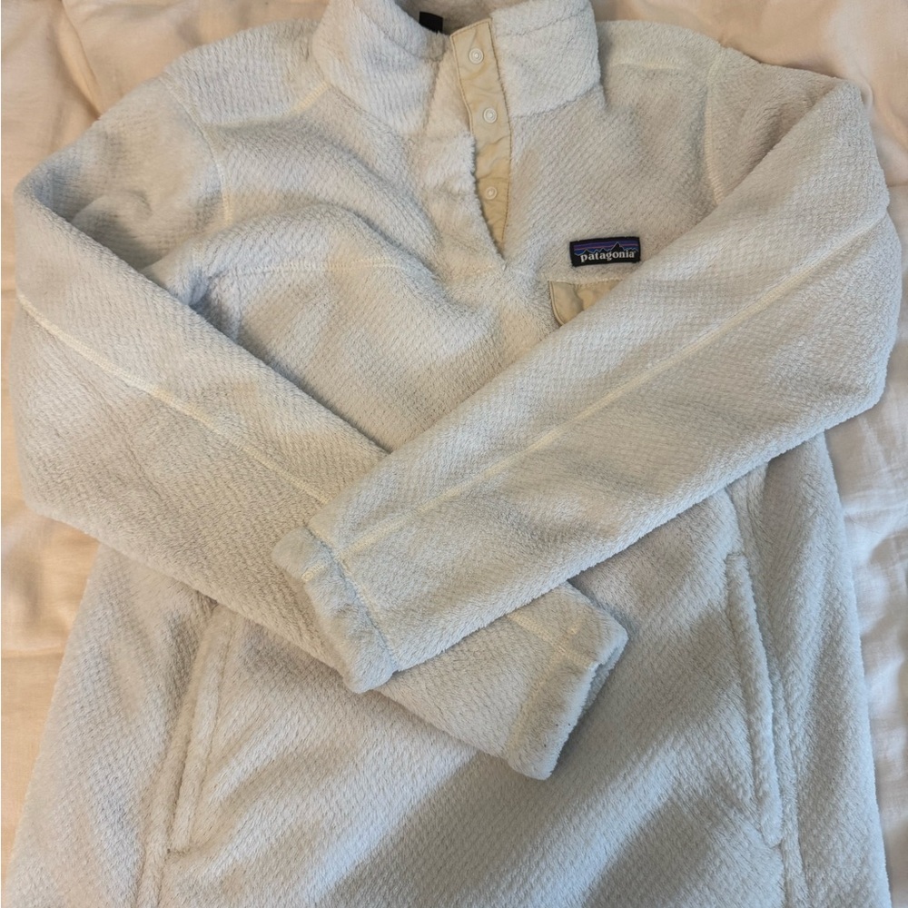 Patagonia Cream Fleece Jacket